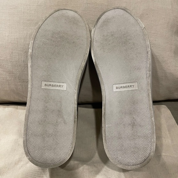 Burberry Mens Suede and Check Sneakers - Picture 5 of 5